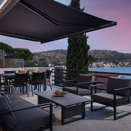 The Grande - Huge Terrace - Amazing Sea Views - Tastefully Furnished - Access To Rooftop Terrace And Gym - Hillside Apartments Rogoznica 罗戈兹尼察 外观 照片